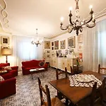 別荘 Casa Eda ルッカ