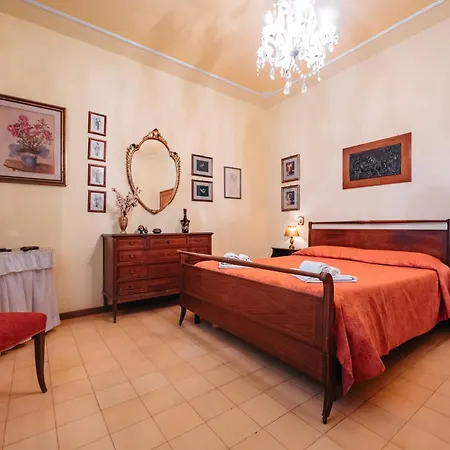 Casa Eda * Lucca