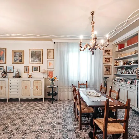 Casa Eda * ルッカ